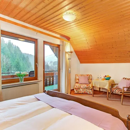 Hotel Decker's Bio Zum Lamm