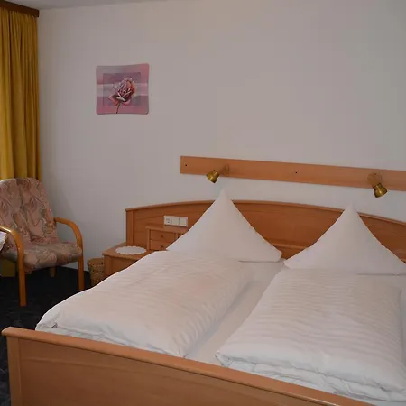 Hotel Decker's Bio Zum Lamm